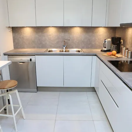 Willa Soligia Thalassa *