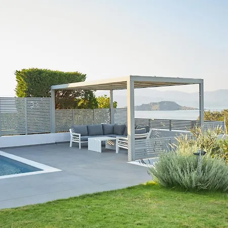 Willa Soligia Thalassa *