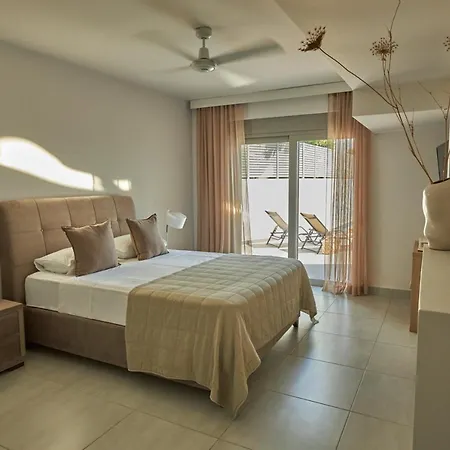 Soligia Thalassa Willa