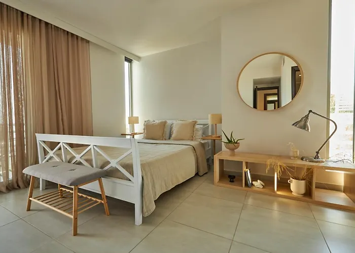 Soligia Thalassa Willa *