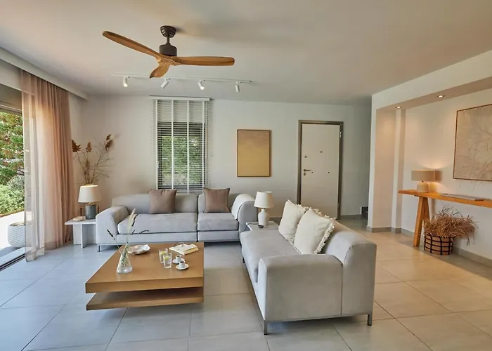 Willa Soligia Thalassa